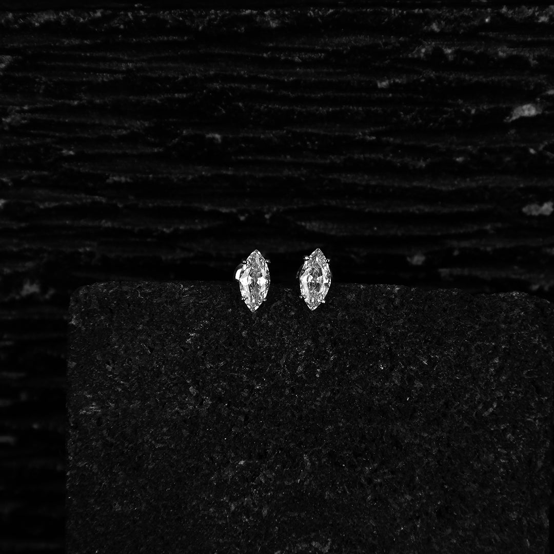 Lalouette Studs