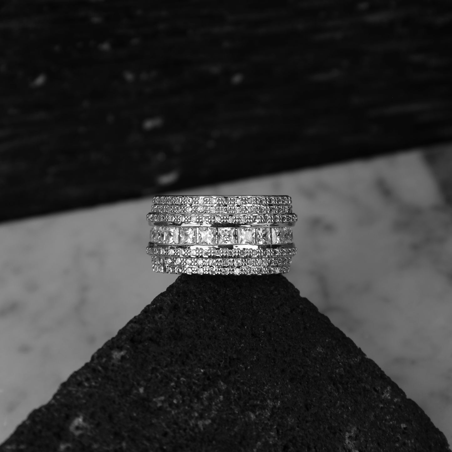 Gorgon Ring