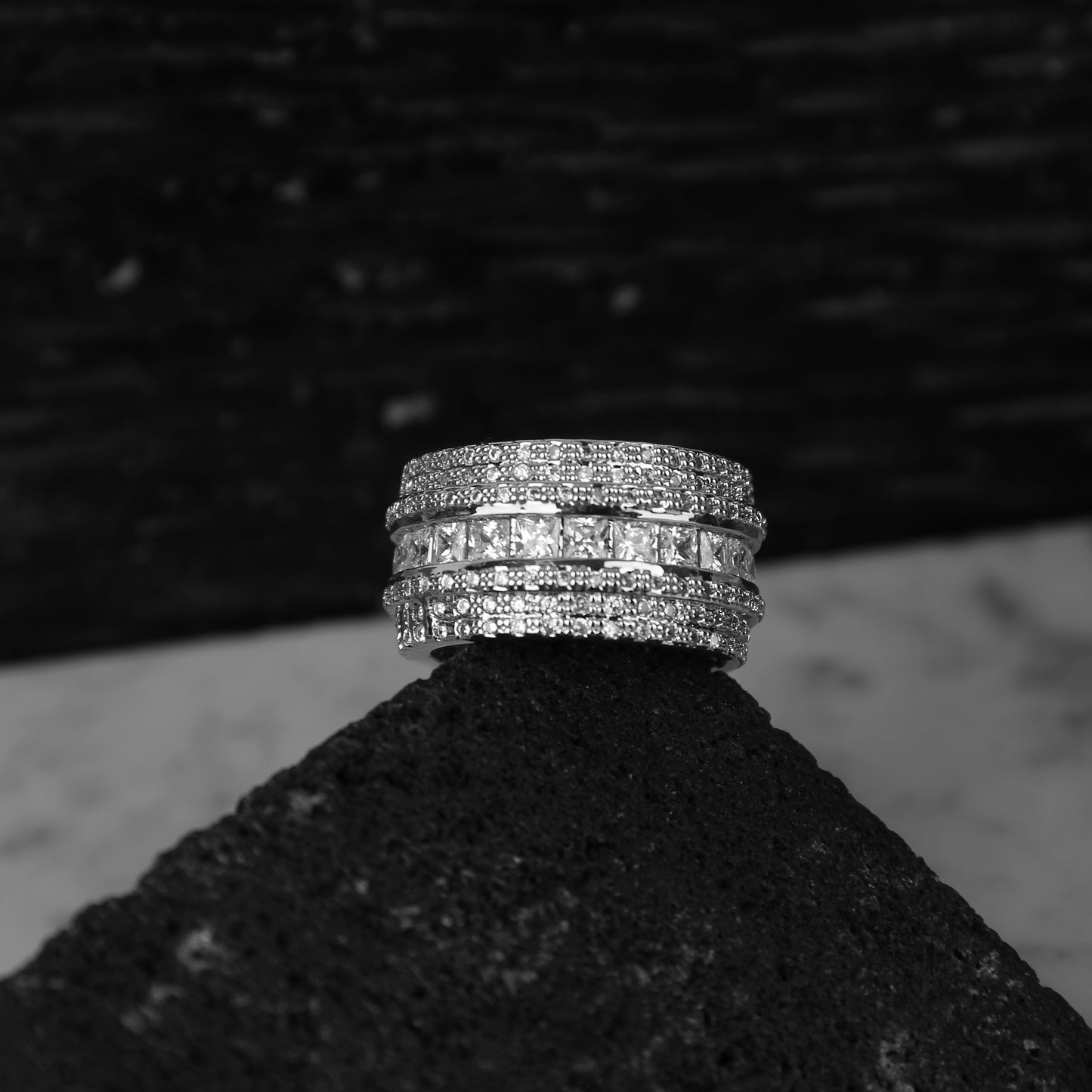Gorgon Ring